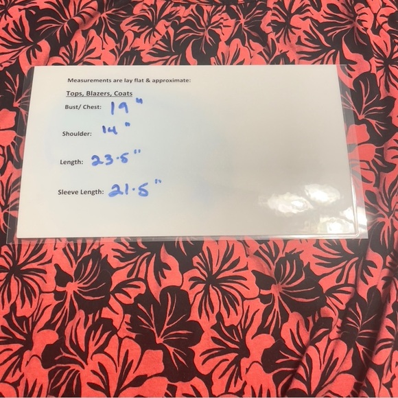 Michael Kors Red & Black Floral Print
Long Sleeve Blouse - Size S - Picture 9 of 10